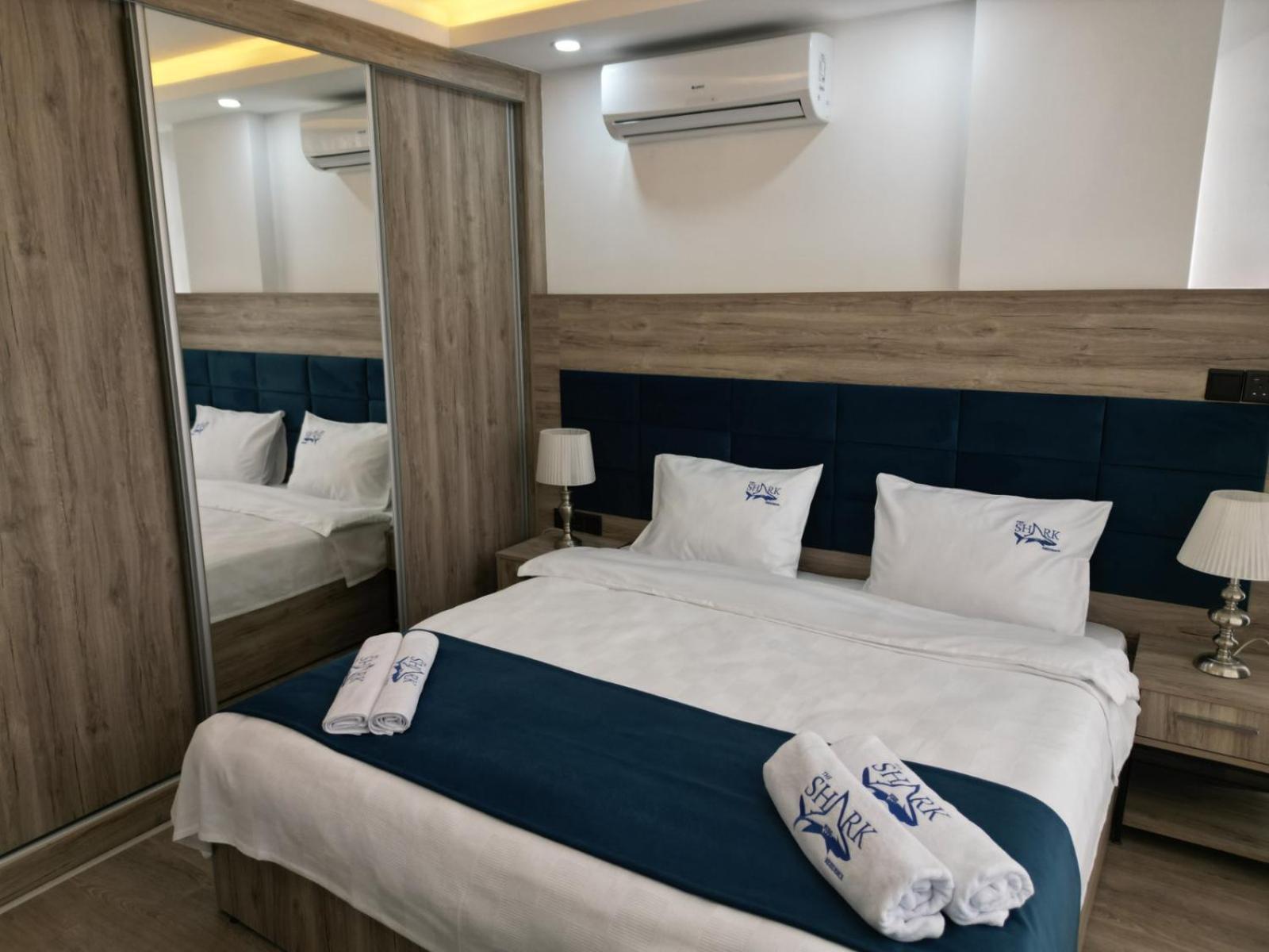 Nurel Shark Residence Kyrenia  Exterior foto